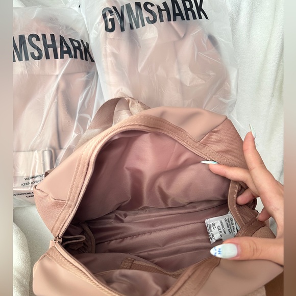 Gymshark Everyday Mini Gym Bag - Picture 4 of 9